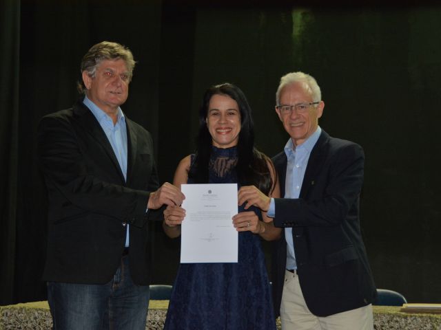 Cerimônia de posse dos novos diretores-gerais lota Teatro do Campus Vitória