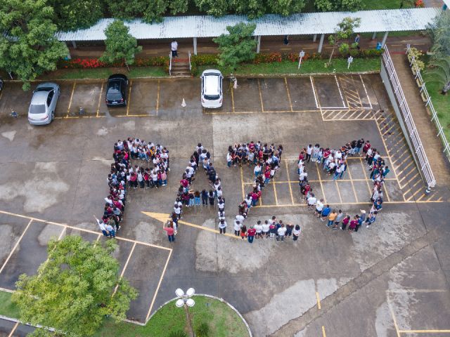 Unidades do Ifes realizam atos em solidariedade às vítimas dos ataques em escolas de Aracruz