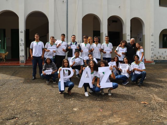 Unidades do Ifes realizam Abraço pela Paz