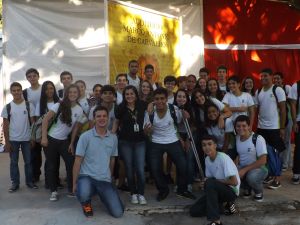 2014 - Alunos do campus Cachoeiro visitam V Bienal Rubem Braga