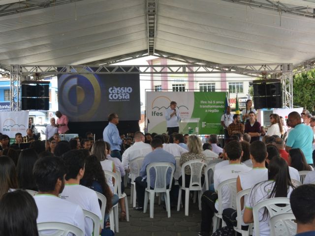 Campus Montanha comemora aniversário de cinco anos com evento na praça da cidade