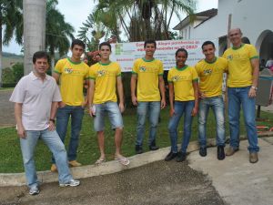 2013 - Homenagem do campus de Alegre as equipes premiadas na Obap