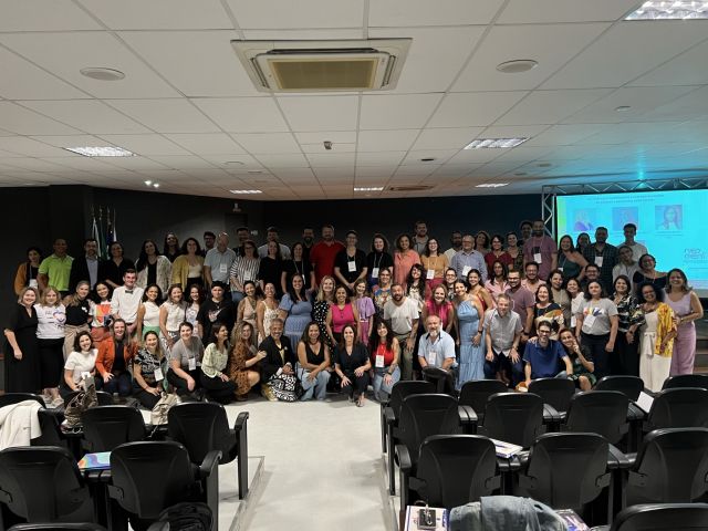 Nepgens realiza oficina de formação sobre gênero e sexualidades para servidores do Ifes