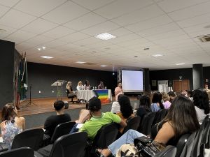 Nepgens realiza oficina de formação sobre gênero e sexualidades para servidores do Ifes