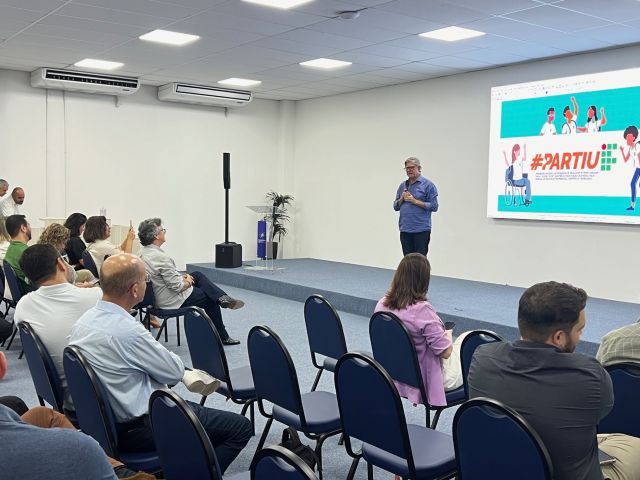 Gestores e coordenadores participam do Lançamento do Partiu IF