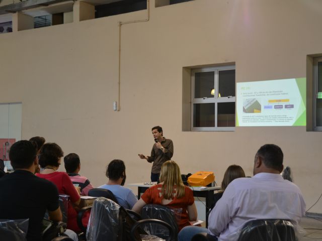 Impactos da PEC 241 é tema de debate no Ifes