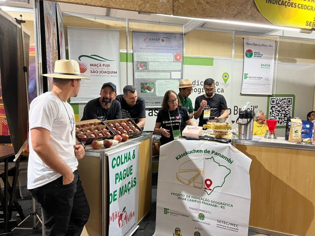 Indicações Geográficas apoiadas pela Rede Federal são expostas durante a RuralturES