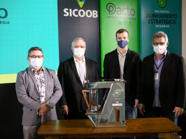 Entrega do torrador de café em Venda Nova 